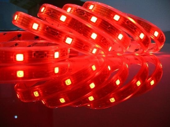 SMD LED-strip, rood (60cm) in de groep AUTO / Autoverlichting / Diodelampen / DRL-waarschuwingslampje bij TP E-commerce Nordic AB (38-6028)