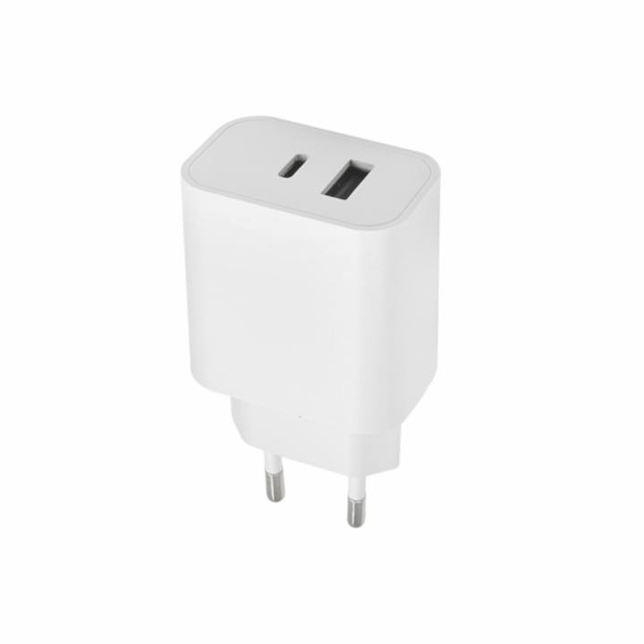 Maxlife MXTC-06 PD QC charger 1x USB-C 1x USB 20W in de groep SMARTPHONE & TABLETS / Opladers & Kabels / Wandoplader / Wandoplader USB bij TP E-commerce Nordic AB (38-96944)