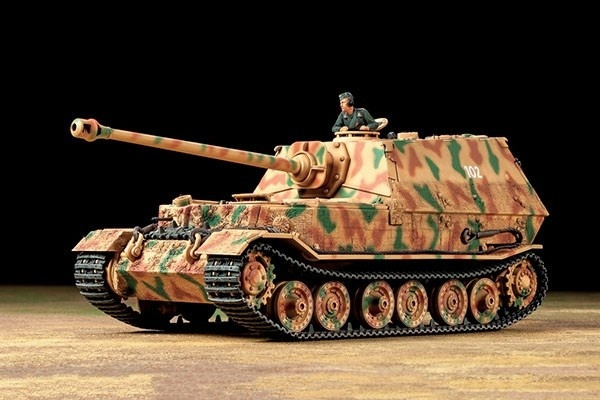 Tamiya 1/48 Elefant in de groep SPORT, VRIJE TIJD & HOBBY / Hobby / Kunststof modellen / Militaire voertuigen (land) bij TP E-commerce Nordic AB (A06626)