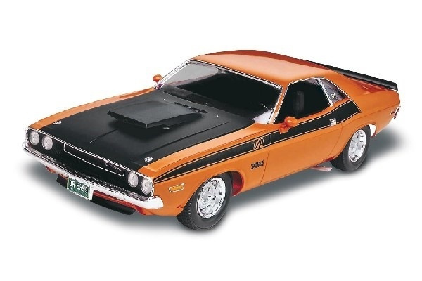 Revell 1970 Dodge Challenger 2\'n1 in de groep SPORT, VRIJE TIJD & HOBBY / Hobby / Kunststof modellen / Auto\'s bij TP E-commerce Nordic AB (A07967)