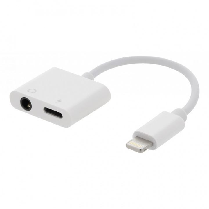 EPZI Lightning till 3.5mm ljud-adapter med laddning in de groep SMARTPHONE & TABLETS / Opladers & Kabels / Adapters bij TP E-commerce Nordic AB (A22563)