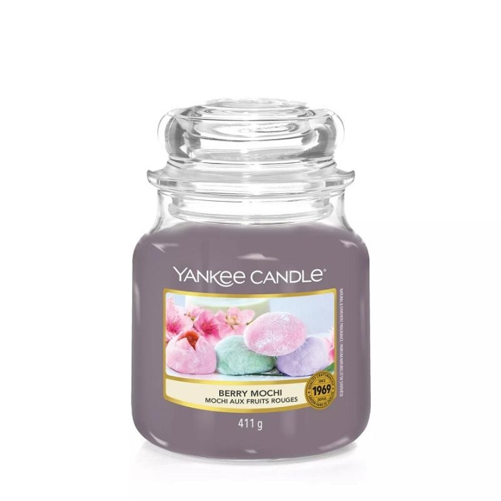 Yankee Candle Classic Medium Jar Berry Mochi 411g in de groep BEAUTY & HEALTH / Geuren & Parfum / Overige geuren / Geurkaarsen bij TP E-commerce Nordic AB (C11201)