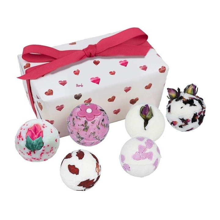 Bomb Cosmetics Little Box Of Love Gift Box in de groep BEAUTY & HEALTH / Huidsverzorging / Lichaamsverzorging / Bad- en douchegels bij TP E-commerce Nordic AB (C14054)