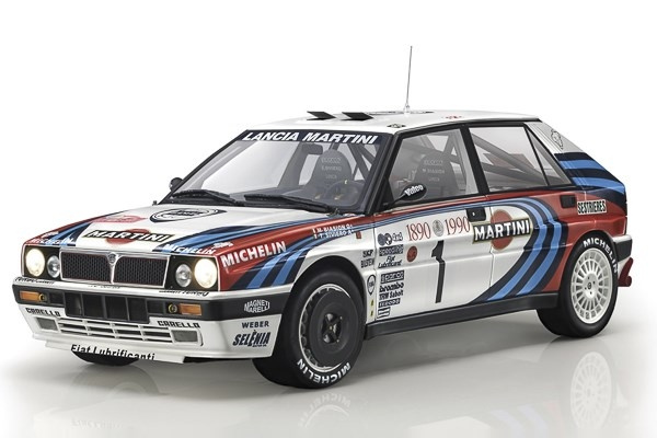 ITALERI 1:12 Lancia Delta HF Integrale 16V in de groep SPORT, VRIJE TIJD & HOBBY / Hobby / Kunststof modellen / Auto\'s bij TP E-commerce Nordic AB (C29771)