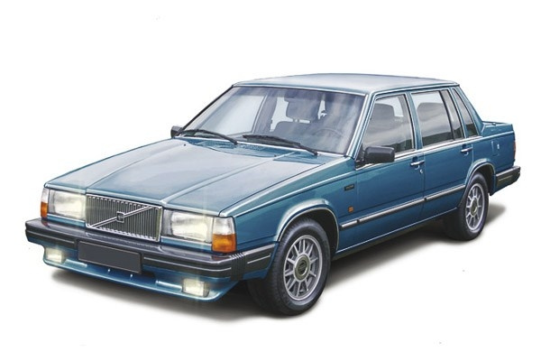 ITALERI 1:24 Volvo 760 GLE in de groep SPORT, VRIJE TIJD & HOBBY / Hobby / Kunststof modellen / Auto\'s bij TP E-commerce Nordic AB (C30534)