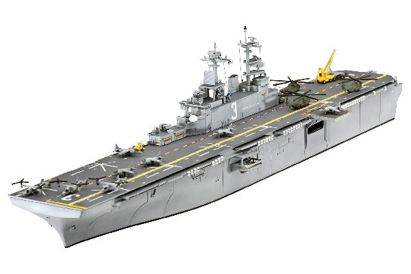 Revell Assault Carrier USS WASP CLASS in de groep SPORT, VRIJE TIJD & HOBBY / Hobby / Kunststof modellen / Schepen bij TP E-commerce Nordic AB (C30572)