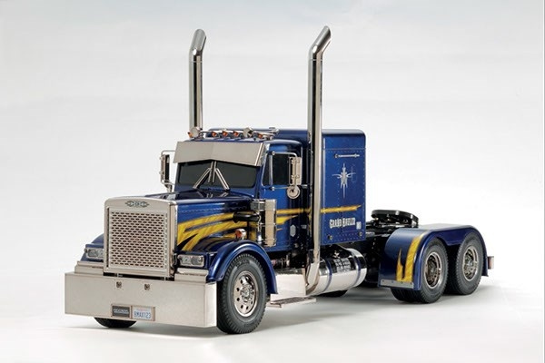 TAMIYA 1:14 R/C Full Option - Grand Hauler Metal Blue in de groep SPEELGOED, KINDER- & BABYPRODUCTEN / Op afstand bestuurbaar / Afstand bestuurbare auto\'s bij TP E-commerce Nordic AB (C31516)