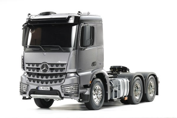 TAMIYA 1:14 R/C Mercedes-Benz Arocs 3363 6x4 CS ( Light G in de groep SPEELGOED, KINDER- & BABYPRODUCTEN / Op afstand bestuurbaar / Afstand bestuurbare auto\'s bij TP E-commerce Nordic AB (C31563)