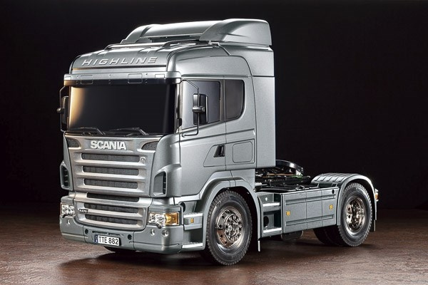 TAMIYA 1:14 R/C Scania R470 (Silver Edition) in de groep SPEELGOED, KINDER- & BABYPRODUCTEN / Op afstand bestuurbaar / Afstand bestuurbare auto\'s bij TP E-commerce Nordic AB (C31588)