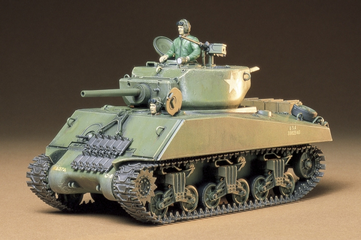 TAMIYA 1/35 U.S. Assault Tank M4A3E2 \'Jumbo\' in de groep SPORT, VRIJE TIJD & HOBBY / Hobby / Kunststof modellen / Militaire voertuigen (land) bij TP E-commerce Nordic AB (C31812)