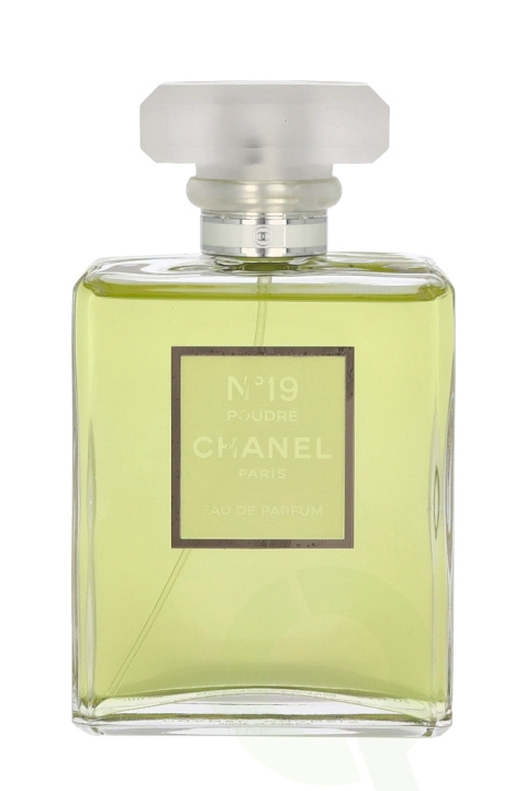 Chanel No 19 Poudre Edp Spray 100 ml in de groep BEAUTY & HEALTH / Geuren & Parfum / Parfum / Parfum voor haar bij TP E-commerce Nordic AB (C36435)