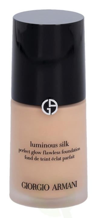 Armani Luminous Silk Foundation 30 ml #5 in de groep BEAUTY & HEALTH / Makeup / Make-up gezicht / Foundation bij TP E-commerce Nordic AB (C41216)