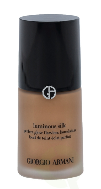 Armani Luminous Silk Foundation 30 ml #07 in de groep BEAUTY & HEALTH / Makeup / Make-up gezicht / Foundation bij TP E-commerce Nordic AB (C41217)