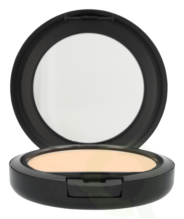 MAC Studio Fix Powder Plus Foundation 15 gr C2 in de groep BEAUTY & HEALTH / Makeup / Make-up gezicht / Foundation bij TP E-commerce Nordic AB (C41665)