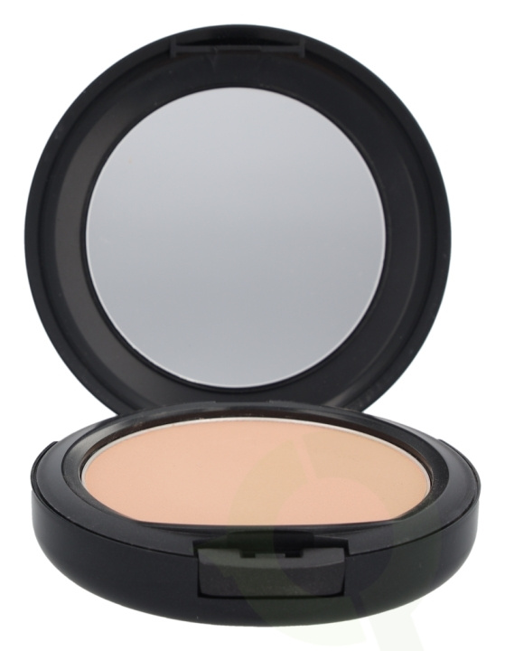 MAC Studio Fix Powder Plus Foundation 15 gr NW22 in de groep BEAUTY & HEALTH / Makeup / Make-up gezicht / Foundation bij TP E-commerce Nordic AB (C41683)