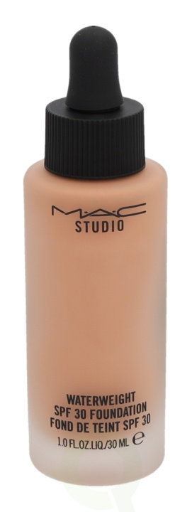 MAC Studio Waterweight Foundation SPF30 30 ml NW30 in de groep BEAUTY & HEALTH / Makeup / Make-up gezicht / Foundation bij TP E-commerce Nordic AB (C41707)