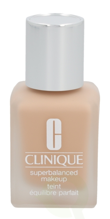 Clinique Superbalanced Makeup 30 ml CN10 Alabaster in de groep BEAUTY & HEALTH / Makeup / Make-up gezicht / Foundation bij TP E-commerce Nordic AB (C50211)