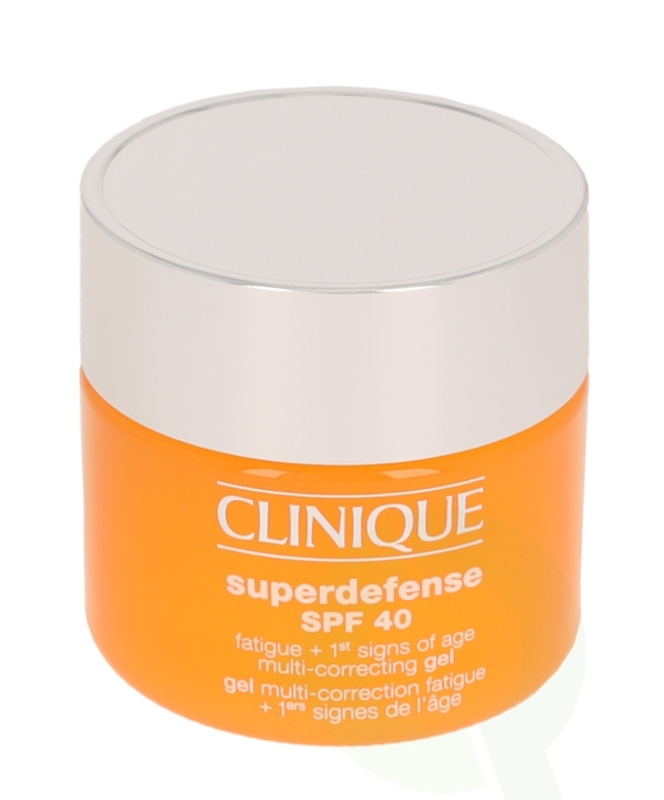 Clinique Superdefense Gel SPF40 50 ml in de groep BEAUTY & HEALTH / Huidsverzorging / Gezicht / Gezichtscrèmes bij TP E-commerce Nordic AB (C50300)