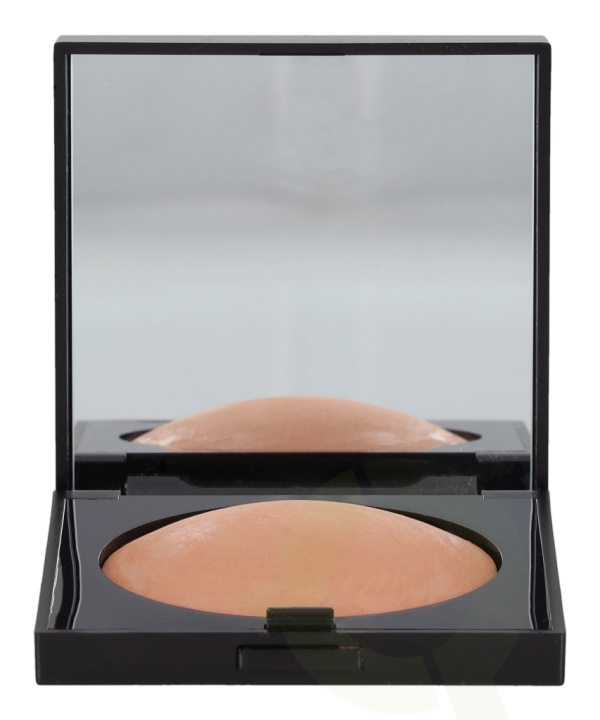 Laura Mercier Matte Radiance Baked Powder 7.5 gr Bronze 03 in de groep BEAUTY & HEALTH / Makeup / Make-up gezicht / Poeder bij TP E-commerce Nordic AB (C53116)