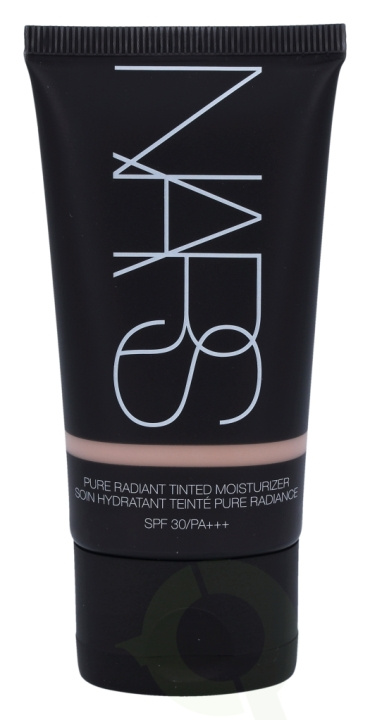 NARS Pure Radiant Tinted Moisturizer SPF30 50 ml Medium 1.5 in de groep BEAUTY & HEALTH / Huidsverzorging / Gezicht / Gezichtscrèmes bij TP E-commerce Nordic AB (C61161)