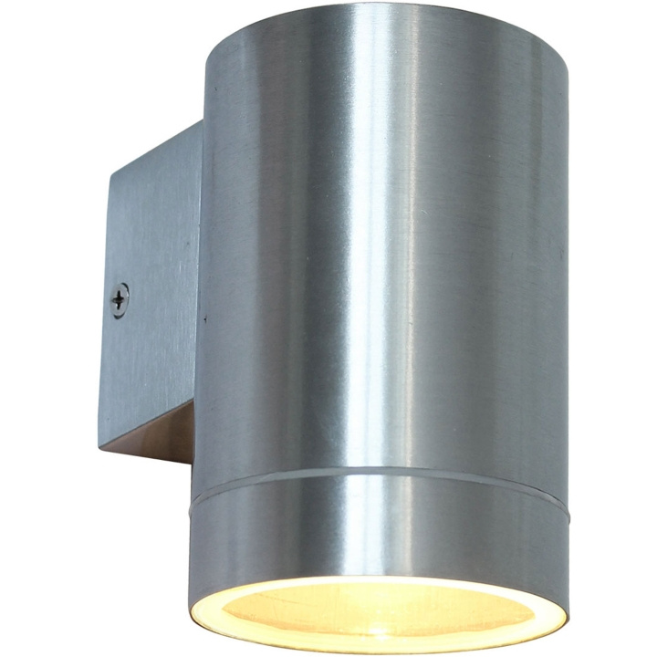 Llitt Daniel I Väggarmatur GU10-sockel IP44 Aluminium in de groep HUISHOUDEN & TUIN / Elektriciteit & Verlichting / Buitenverlichting / Buitenwandlamp / Buitenwandlamp zonder sensor bij TP E-commerce Nordic AB (C62100)