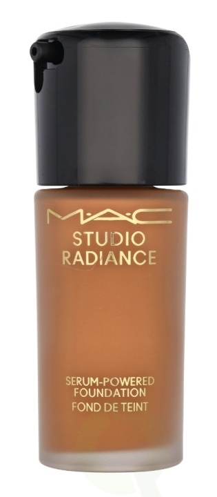 MAC Studio Radiance Serum-Powered Foundation 30 ml #NC45 in de groep BEAUTY & HEALTH / Makeup / Make-up gezicht / Foundation bij TP E-commerce Nordic AB (C63979)