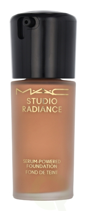 MAC Studio Radiance Serum-Powered Foundation 30 ml #NW25 in de groep BEAUTY & HEALTH / Makeup / Make-up gezicht / Foundation bij TP E-commerce Nordic AB (C63981)