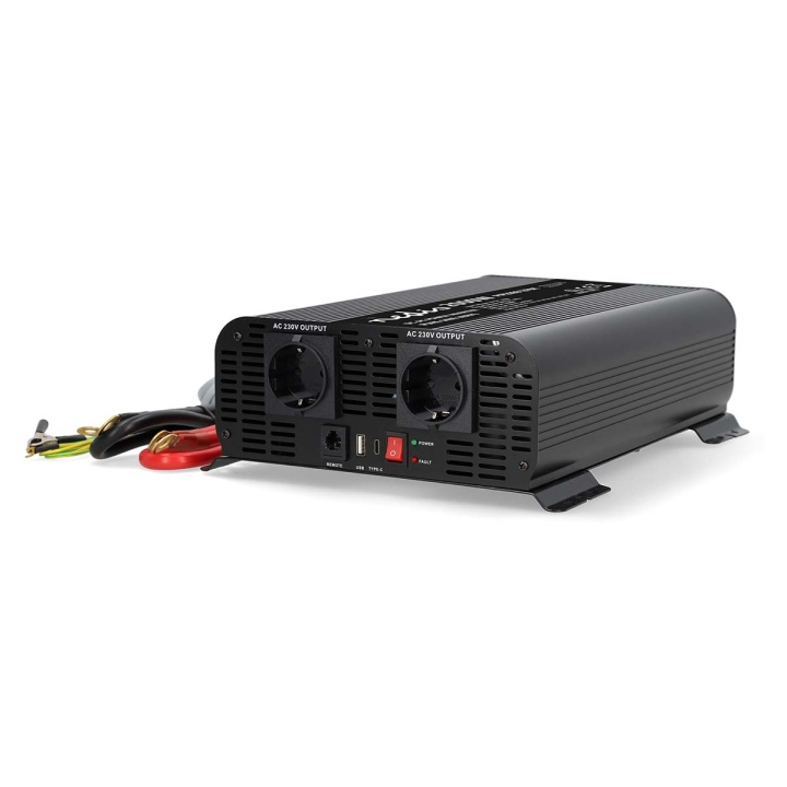 Nedis Omvormer Pure Sinusgolf | Ingangsvoltage: 12 V DC | Apparaat stroomoutput: Type F (CEE 7/3) / USB-A / USB-C™ | 230 V AC 50 Hz | 2000 W | Piekvermogen: 4000 W | Screw Terminal | Zuivere Sinusgolf | Zekering | Zwart in de groep HUISHOUDEN & TUIN / Elektriciteit & Verlichting / Spanning converters bij TP E-commerce Nordic AB (C64461)