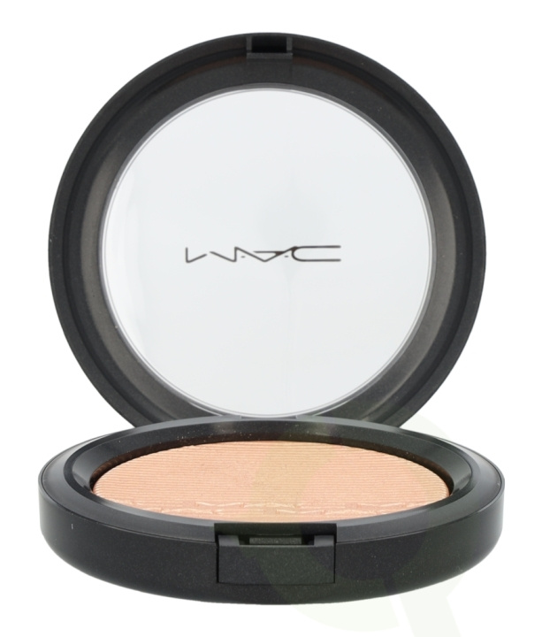 MAC Extra Dimension Skinfinish 9 g Whisper Of Guilt in de groep BEAUTY & HEALTH / Makeup / Make-up gezicht / Contour/Highlight bij TP E-commerce Nordic AB (C66249)