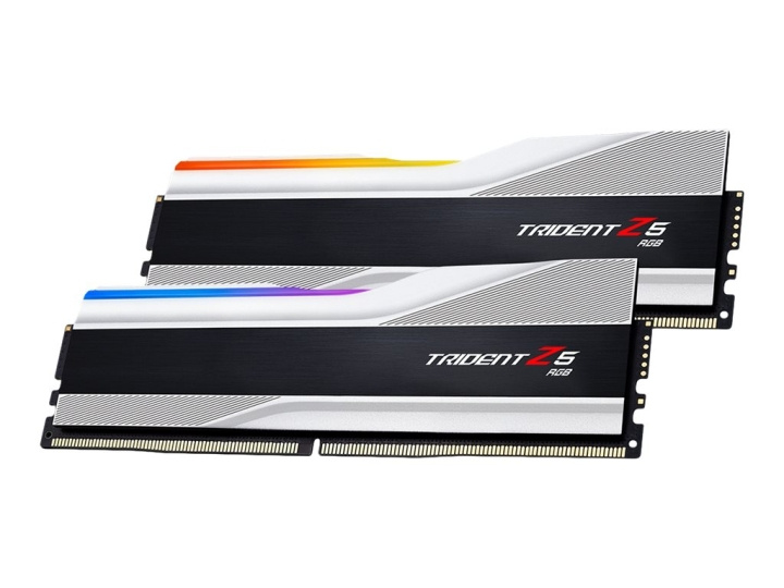 G.Skill Trident Z5 RGB DDR5 32GB kit 6000MHz CL36 non-ECC in de groep COMPUTERS & RANDAPPARATUUR / Computeronderdelen / RAM-geheugen / DDR5 bij TP E-commerce Nordic AB (C67317)