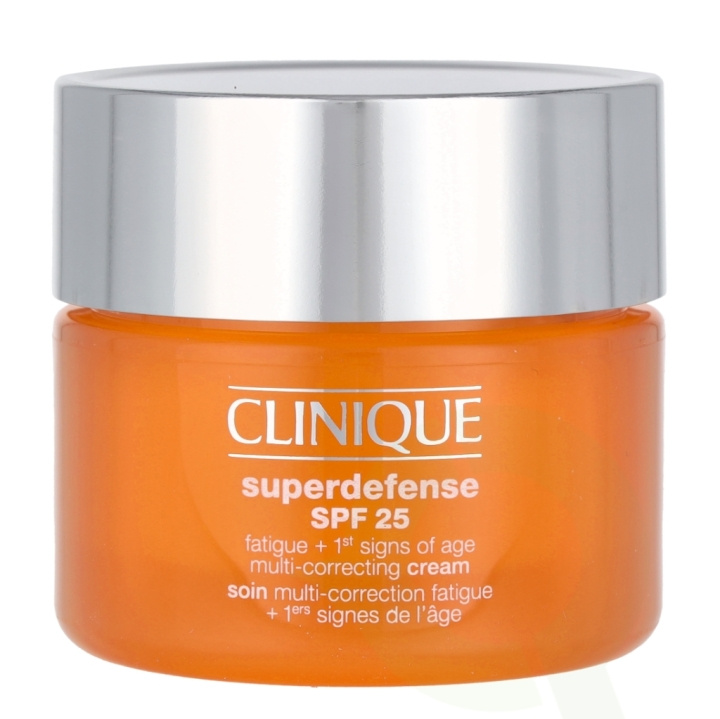 Clinique Superdefense Multi-Correcting Cream SPF25 30 ml Combination Oily To Oily 3,4 in de groep BEAUTY & HEALTH / Huidsverzorging / Gezicht / Gezichtscrèmes bij TP E-commerce Nordic AB (C69375)