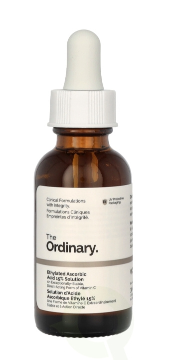 The Ordinary Ethylated Ascorbic Acid 15% Solution 30 ml in de groep BEAUTY & HEALTH / Huidsverzorging / Gezicht / Huidserum bij TP E-commerce Nordic AB (C70917)