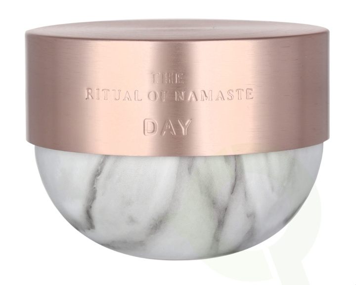 Rituals The Ritual Of Namaste Glow Anti-Ageing Day Cream 50 ml in de groep BEAUTY & HEALTH / Huidsverzorging / Gezicht / Gezichtscrèmes bij TP E-commerce Nordic AB (C74603)