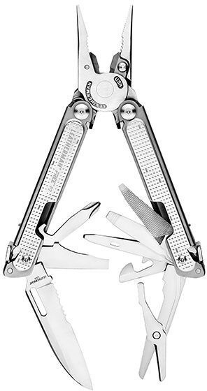 Leatherman Free P2 multitool, met nylon etui in de groep SPORT, VRIJE TIJD & HOBBY / Buitenrecreatie / Multitools bij TP E-commerce Nordic AB (C75366)