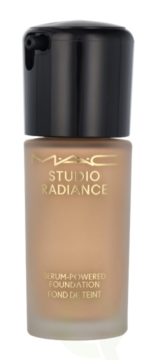 MAC Studio Radiance Serum-Powered Foundation 30 ml NC14.5 in de groep BEAUTY & HEALTH / Makeup / Make-up gezicht / Foundation bij TP E-commerce Nordic AB (C75949)