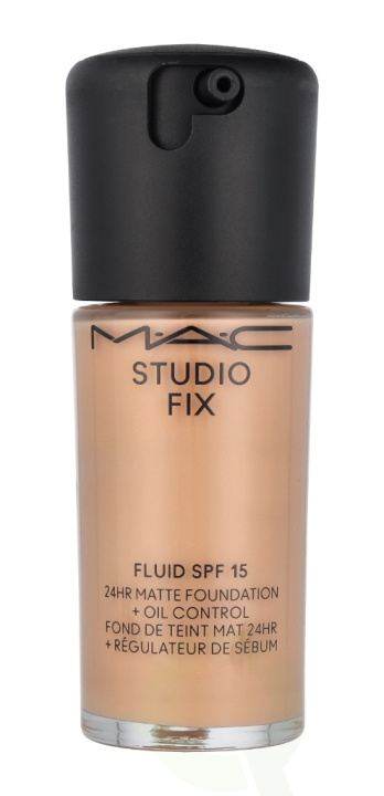 MAC Studio Fix Fluid Foundation SPF15 30 ml NW20 in de groep BEAUTY & HEALTH / Makeup / Make-up gezicht / Foundation bij TP E-commerce Nordic AB (C75982)