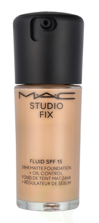 MAC Studio Fix Fluid Foundation SPF15 30 ml NC18 in de groep BEAUTY & HEALTH / Makeup / Make-up gezicht / Foundation bij TP E-commerce Nordic AB (C76002)