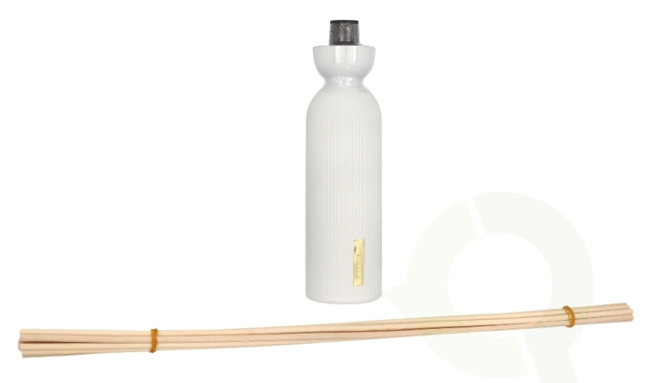 Rituals Karma Fragrance Sticks 250 ml Lotus Flower & White Tea in de groep BEAUTY & HEALTH / Geuren & Parfum / Overige geuren / Geurverspreider bij TP E-commerce Nordic AB (C76363)