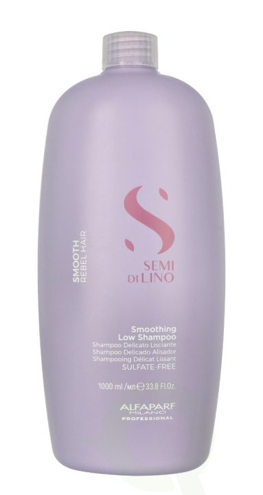 Alfaparf Semi Di Lino Smoothing Low Shampoo 1000 ml in de groep BEAUTY & HEALTH / Haar & Styling / Haarverzorging / Shampoo bij TP E-commerce Nordic AB (C79076)