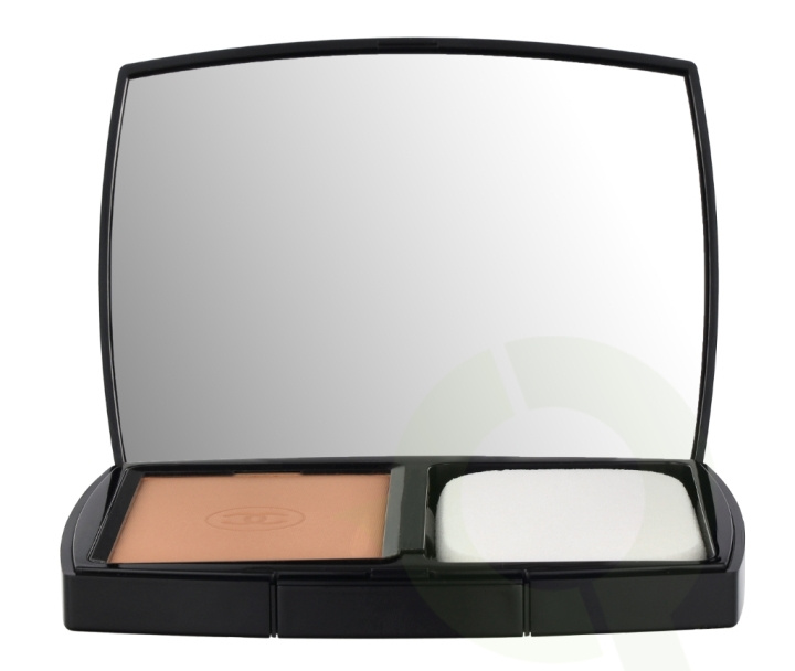 Chanel Ultra Le Teint Flawless Finish Compact Foundation 13 g B60 in de groep BEAUTY & HEALTH / Makeup / Make-up gezicht / Foundation bij TP E-commerce Nordic AB (C84499)