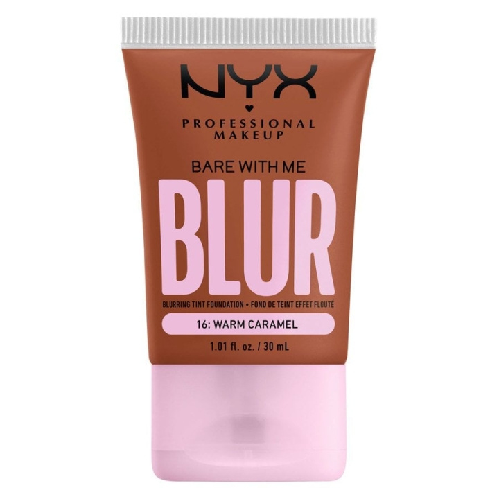 NYX Professional Makeup Bare With Me Blur Tint Foundation 16 Warm Karamel in de groep BEAUTY & HEALTH / Makeup / Make-up gezicht / Foundation bij TP E-commerce Nordic AB (C84679)