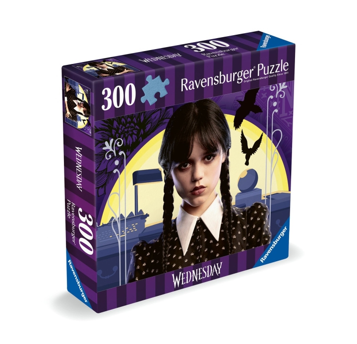 Ravensburger Puzzle Wednesday No Hug Zone 300p (10217575) in de groep SPEELGOED, KINDER- & BABYPRODUCTEN / Speelgoed / Puzzels bij TP E-commerce Nordic AB (C86809)