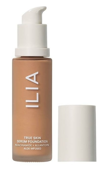 ILIA True Skin Serum Foundation Maraca SF9 30 ml in de groep BEAUTY & HEALTH / Makeup / Make-up gezicht / Foundation bij TP E-commerce Nordic AB (C89642)