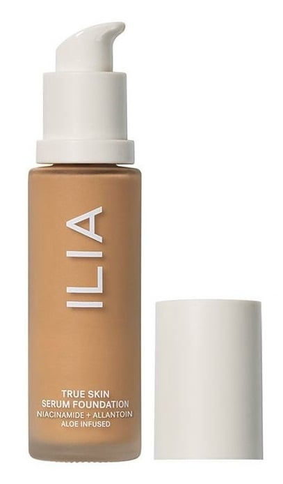 ILIA True Skin Serum Foundation Bedarra SF8.5 30 ml in de groep BEAUTY & HEALTH / Makeup / Make-up gezicht / Foundation bij TP E-commerce Nordic AB (C89650)