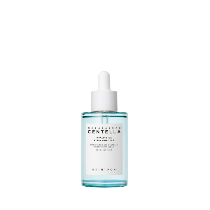 SKIN1004 Madagascar Centella Hyalu-Cica First Ampoule 50 ml in de groep BEAUTY & HEALTH / Huidsverzorging / Gezicht / Huidserum bij TP E-commerce Nordic AB (D00479)