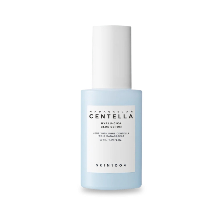 SKIN1004 Madagaskar Centella Hyalu-Cica Blauw Serum - Blauw 50 ml in de groep BEAUTY & HEALTH / Huidsverzorging / Gezicht / Huidserum bij TP E-commerce Nordic AB (D00481)