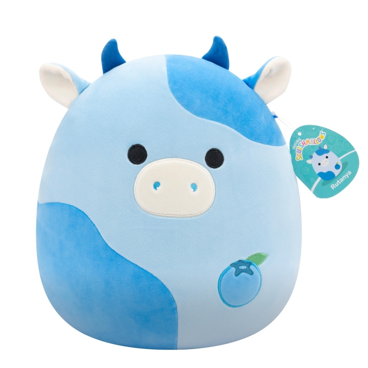 Squishmallows 30 cm P21 Rutanya Koe (216224) in de groep SPEELGOED, KINDER- & BABYPRODUCTEN / Babyspeelgoed / Knuffels bij TP E-commerce Nordic AB (D00803)