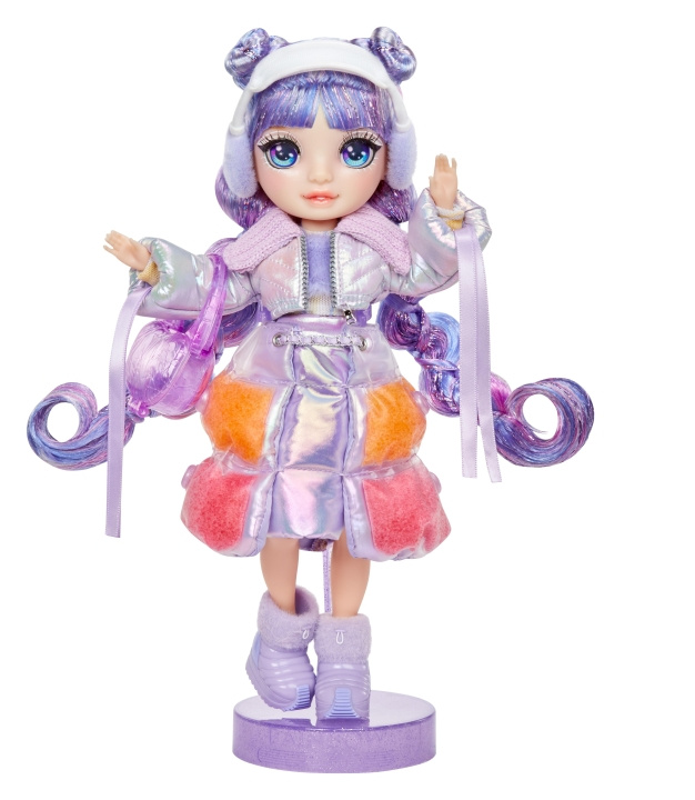 Rainbow high Winter Wonderland Doll- Purple (514558) in de groep SPEELGOED, KINDER- & BABYPRODUCTEN / Speelgoed / Docks & Accessoires bij TP E-commerce Nordic AB (D02313)