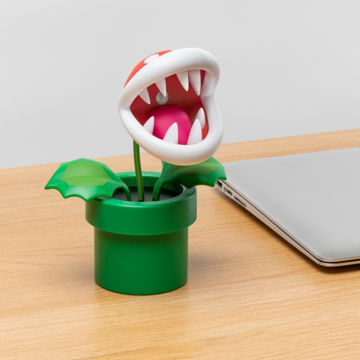 Paladone Mini Piranha Plant Buigbare Lamp in de groep HOME ELECTRONICS / Verlichting / Tafellampen bij TP E-commerce Nordic AB (D04436)