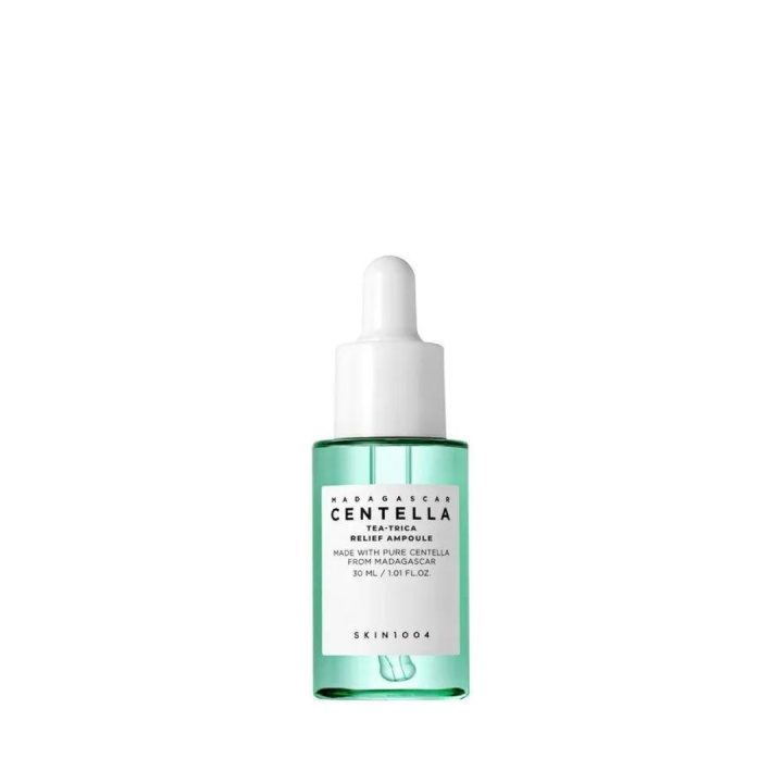 SKIN1004 Madagascar Centella Tea-Trica Relief Ampul - 30 ml in de groep BEAUTY & HEALTH / Huidsverzorging / Gezicht / Huidserum bij TP E-commerce Nordic AB (D07353)